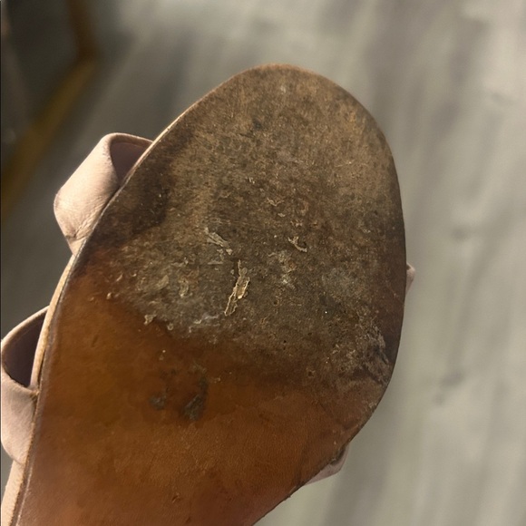 CHANEL VINTAGE Women's Beige Strappy Sandals Sz 36 - Picture 3 of 9